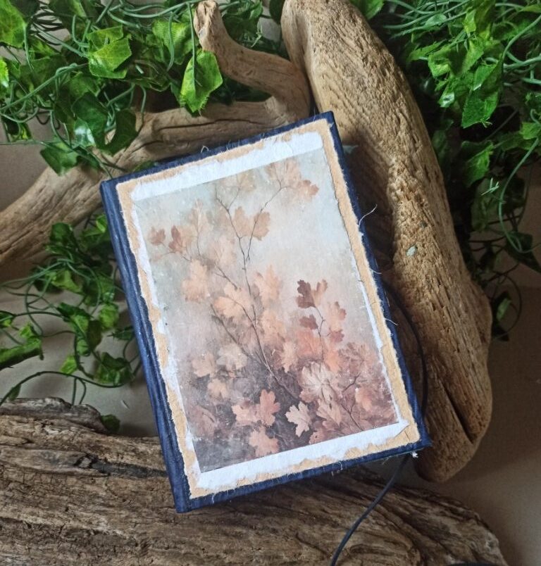 Grimoire, carnet vierge, reliure artisanale, L'arbre à papier