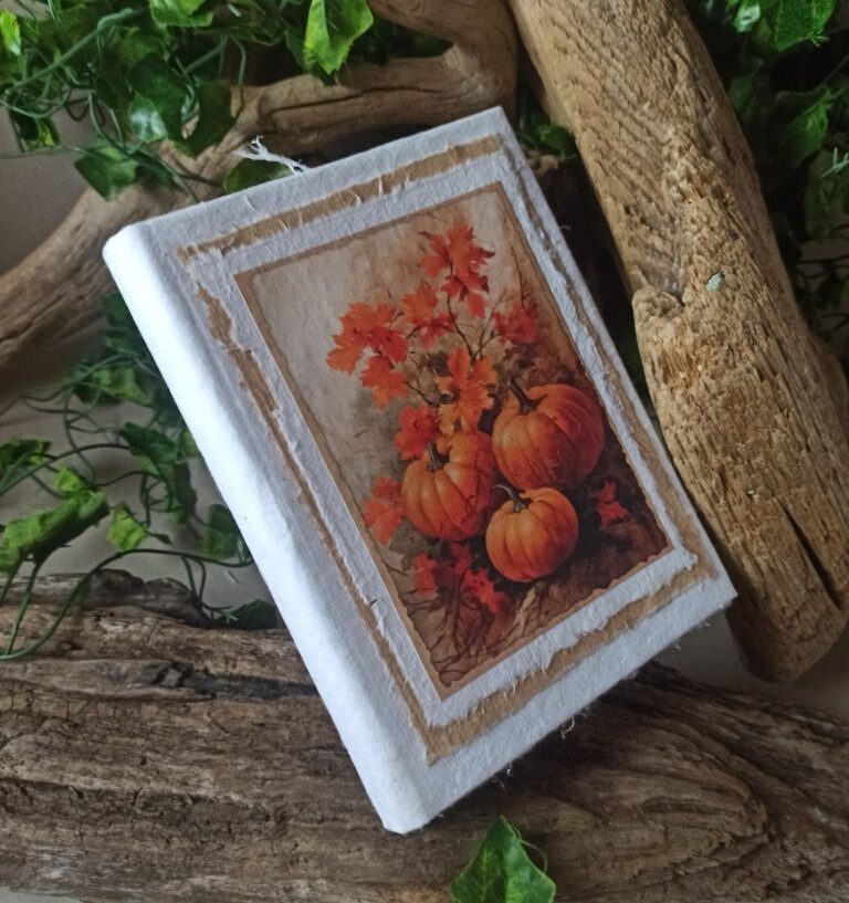 Grimoire, carnet ou herbier vierge, papier coton, reliure artisanale, L'arbre à papier