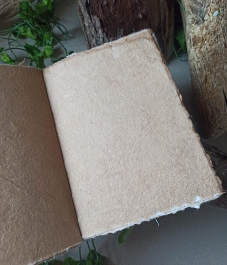 Grimoire, carnet ou herbier vierge, papier coton, reliure artisanale, L'arbre à papier